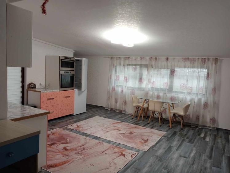 Inchiriez apartament 2 camere, Suceava, Scheia - 1