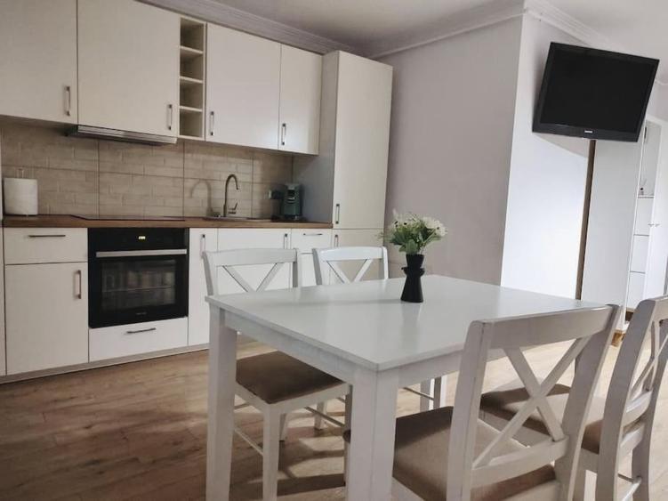 Apartament cu 2 camere+terasa de 25 mp,zona JYSK,parcare - 1