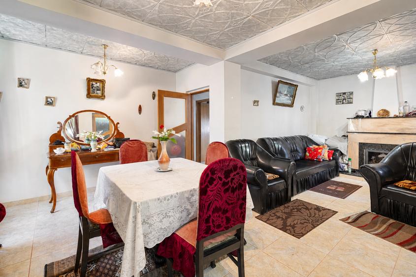 Casă individuală cu 6 camere cu Canalizare în Brâncoveanu