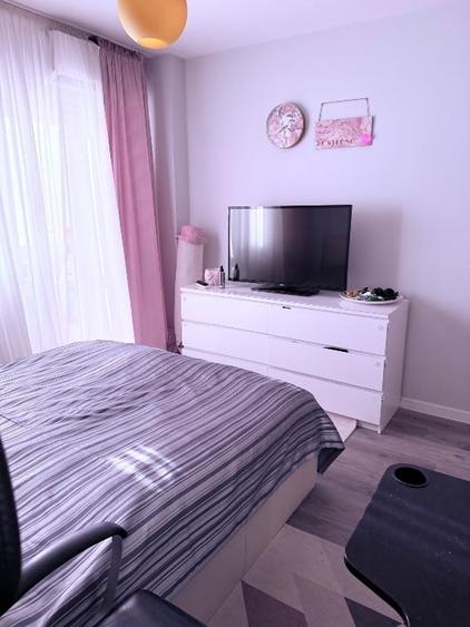 Apartament cu 3 camere decomandat, mobilat în Drumul Taberei