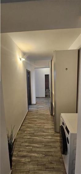 Apartament cu 2 camere decomandat, mobilat în Universitate