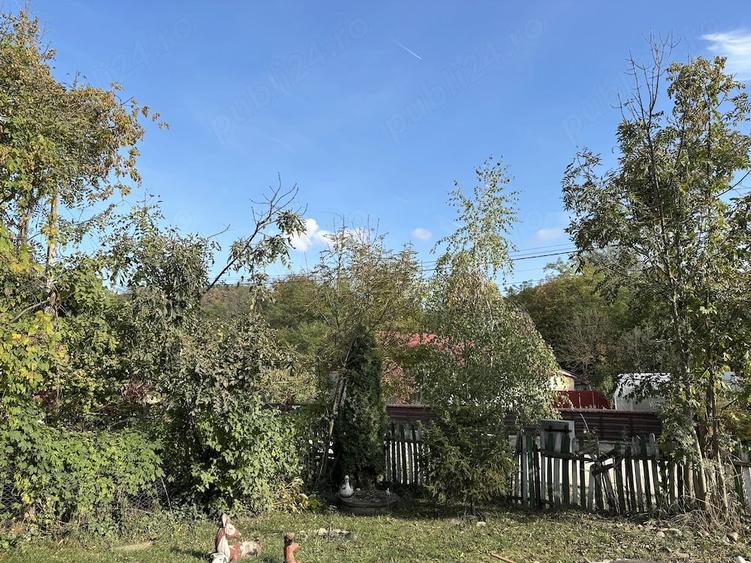Casă cu 3 camere cu Teren 550 Mp în Vulcana de Sus