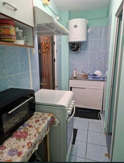 Garsonieră semidecomandată în Basarabia