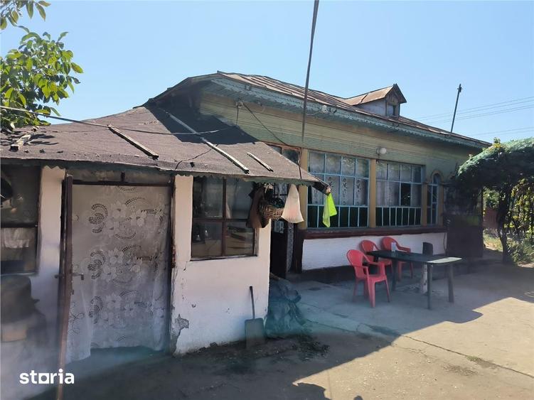 Casă cu 3 camere cu Teren 865 Mp în Central