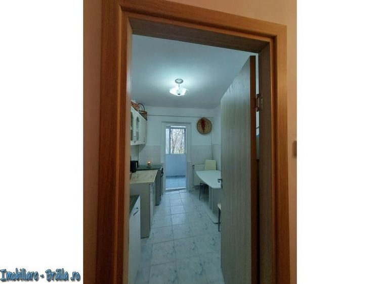 Apartament cu 3 camere decomandat în Vidin-Progresul