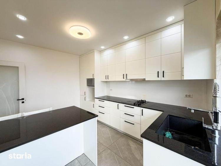 Casă cu 5 camere cu Teren 207 Mp în Central