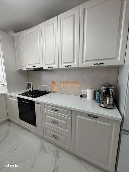 Apartament cu 3 camere decomandat în Bartolomeu