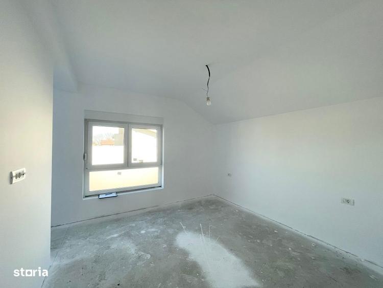 Duplex 4 camere despartit prin scara Central Mosnita Veche - 6