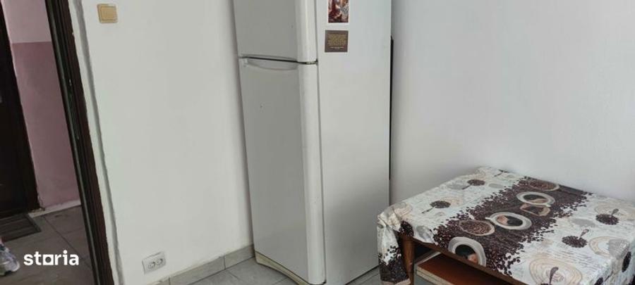 Camera de camin. 12 mp, baie comuna, Lamaitei 76, mobilata utilata - 1