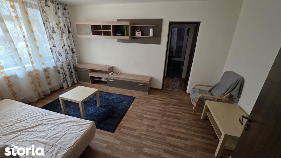 Vand ap cu 2 camere parter B-dul Republicii - 8