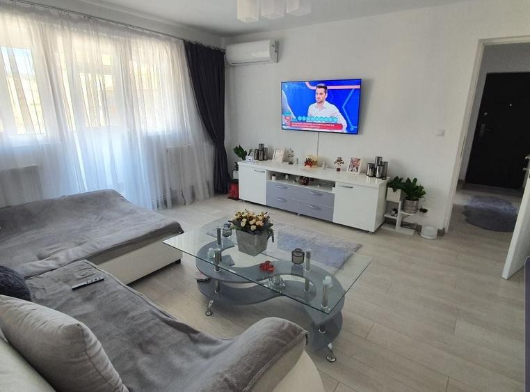 Vand apartament 2 camere - 2