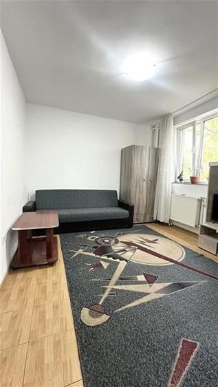 Garsoniera Complet Mobilata si Utilata, Etaj 1, zona Palas - 5