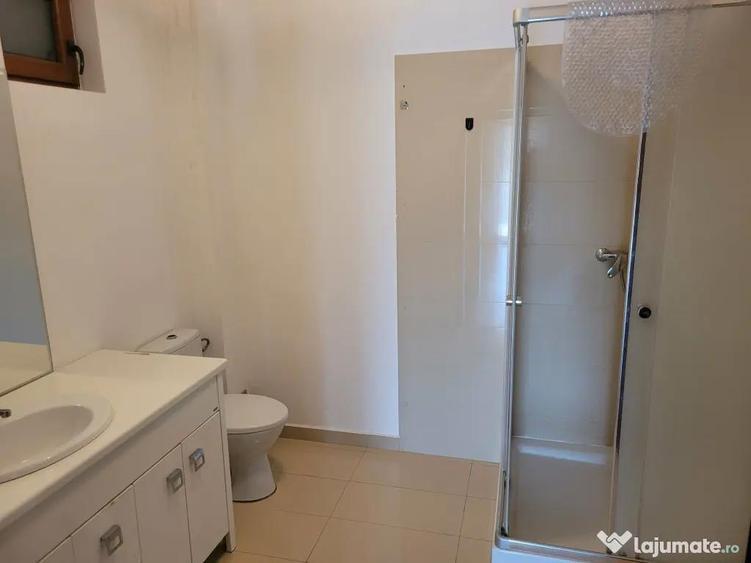 Apartament 2 camere CENTRU VECHI, lux, et. II, bloc nou, 70 mp, complet utilat - 1