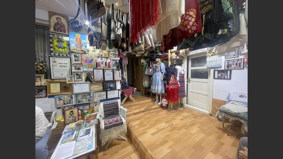 Casa cu garaj in Calnic, 231 mp construiti - 8