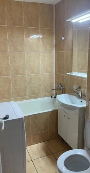 Garsonieră zona  Far  mobilată utilată 15 mp - 4