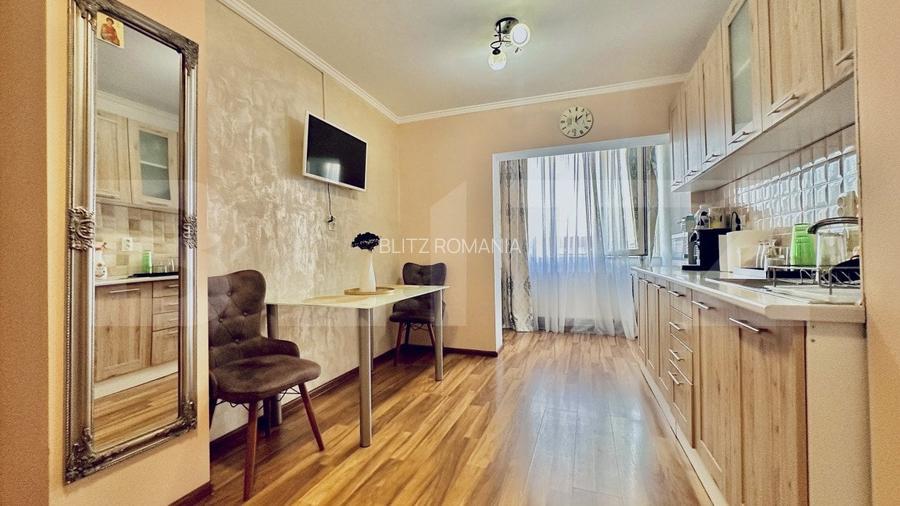 Apartament renovat modern cu 2 camere