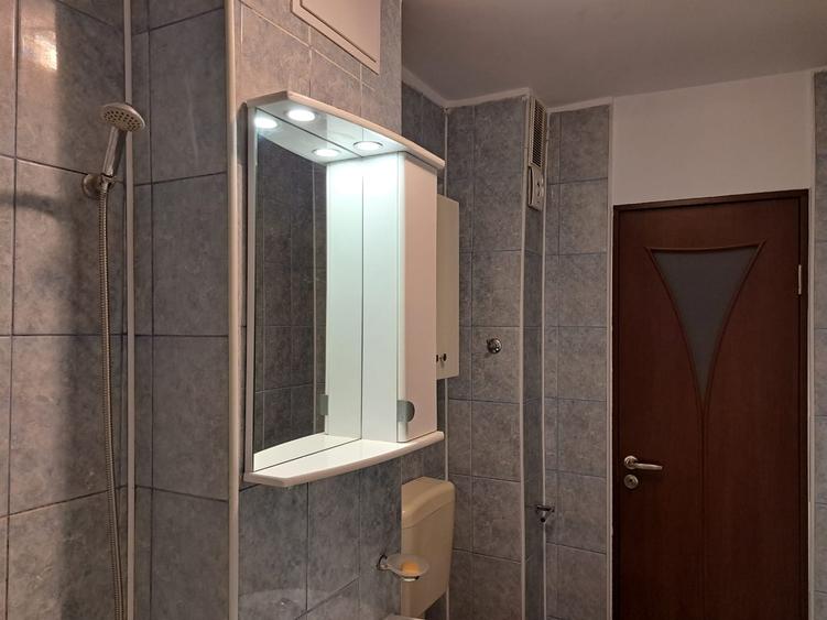 Lacul Tei, inchiriez garsoniera spatioasa 43 mp - 4