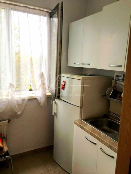 Garsoniera spatioasa-41 mp. Prelungirea Ghencea 281, posibil 2 camere. - 10