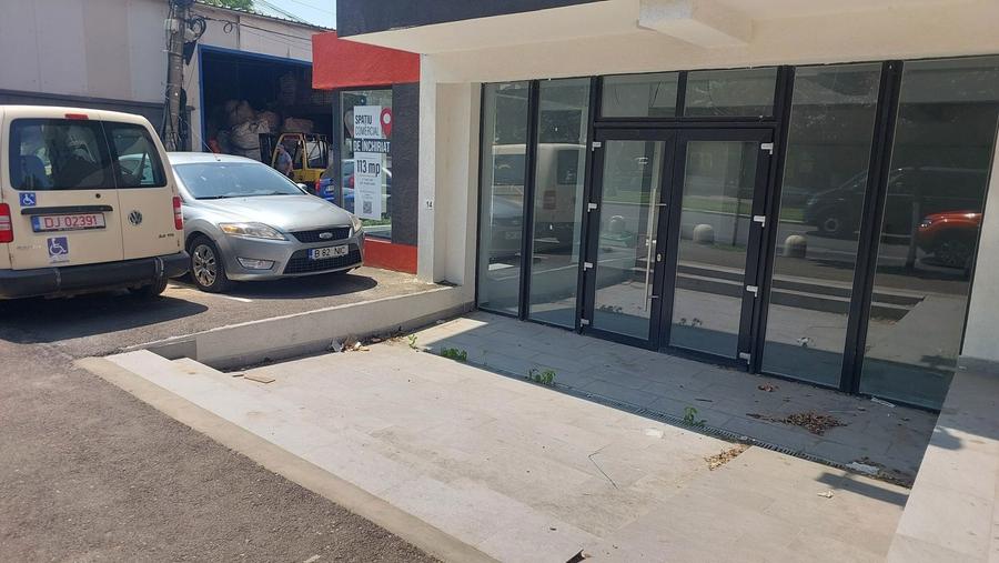 Spatiu comercial de inchiriat - 2