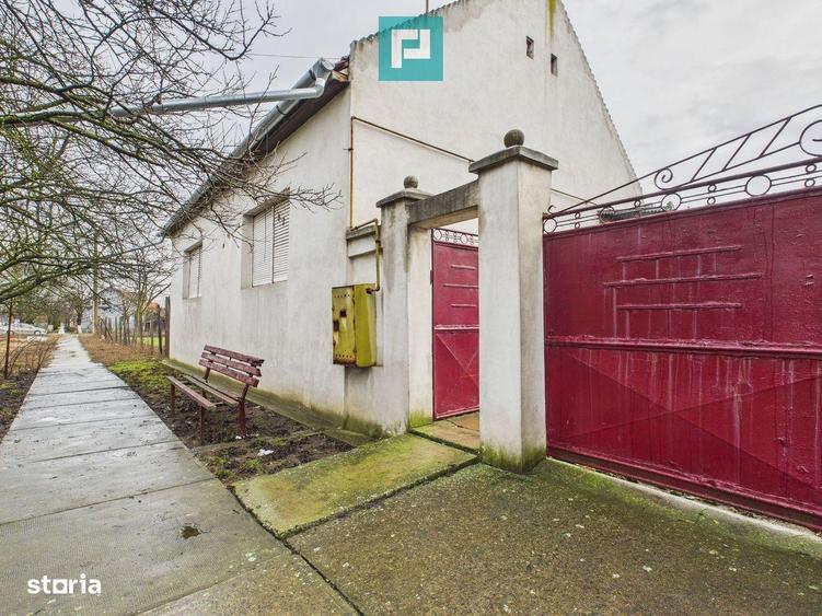 Casa cu 4 camere in Nadab - 1