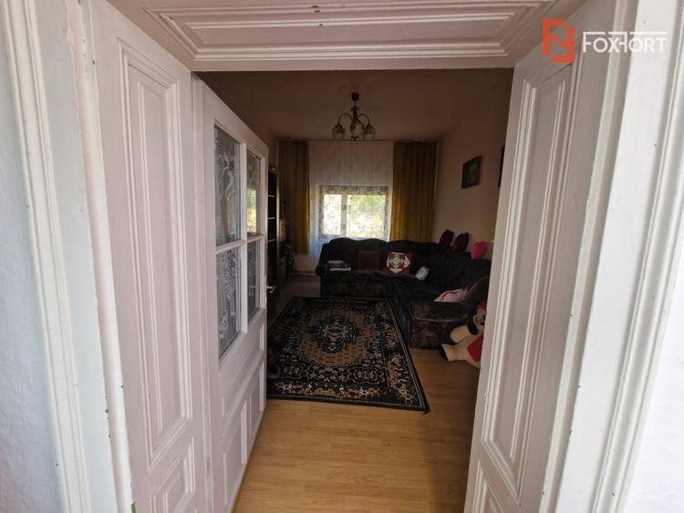 Casa individuala de vanzare cu 4 camere si teren de 800 mp - Recas - 8