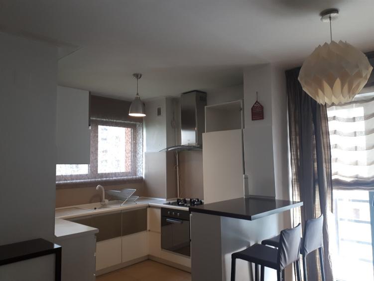 Apartament 3 camere in B-ul.Al.I.Cuza bloc nou - 1