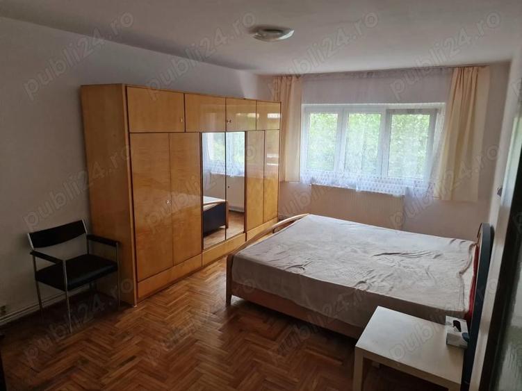 Vand APARTAMENT decomodat, confort 1, str. Stefan cel Mare - 3