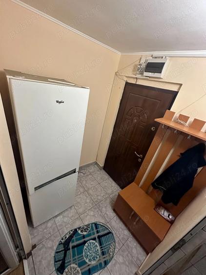 Inchiriez apartament 2 camere zona viziru 1 pistruiatu - 9