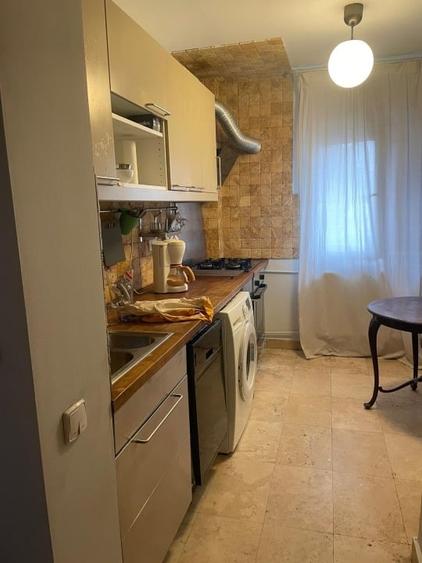 Garsoniera dubla extrem de spatioasa aproape de Casa Poporului si Politehnica - 3
