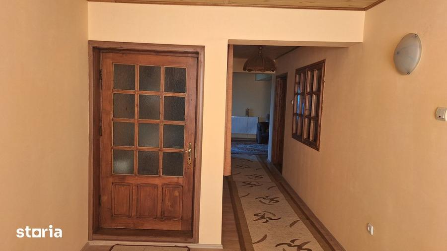 VILA (PARTER + ETAJ ) CU TEREN IN SUPRAFATA DE 2665 MP. - 8