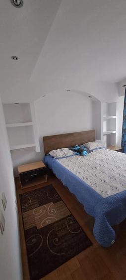 apartament de inchiriat 370 euro - 4