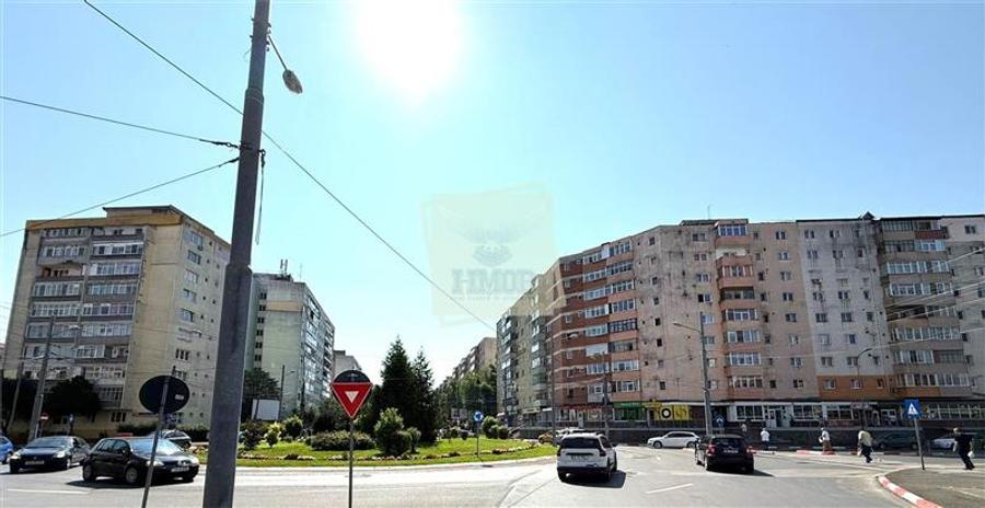 Spatiu comercial 115 mpu cu vitrina pretabil afacere Mihai Viteazu - 1