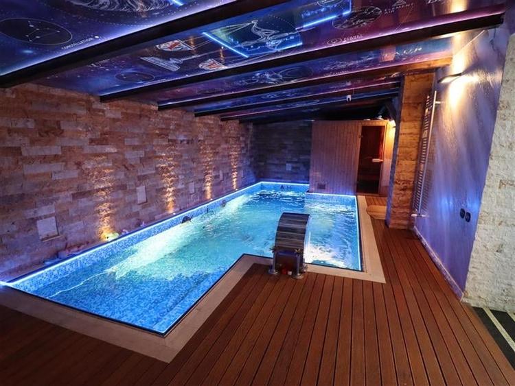 EXCLUSIV | APARTAMENT DE LUX | UNIC cu PISCINA, SAUNA, BAR | Buna Ziua - 2