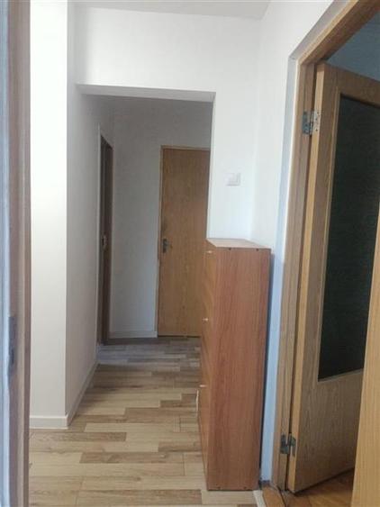 Decomandat Spatios zona Sagului - 11