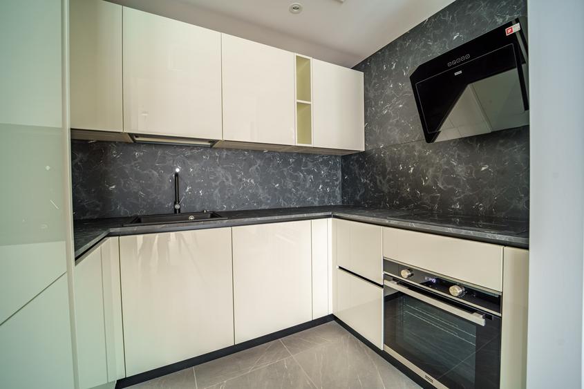 Apartament cu 4 camere de vânzare // One Herăstrău Towers - 6