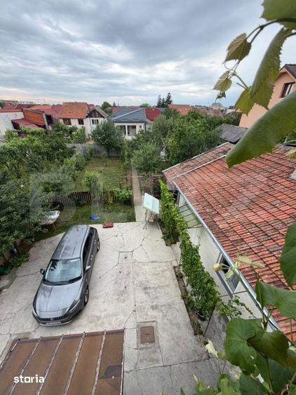 Casa cu etaj, 6 camere, zona 14 Mai - 19