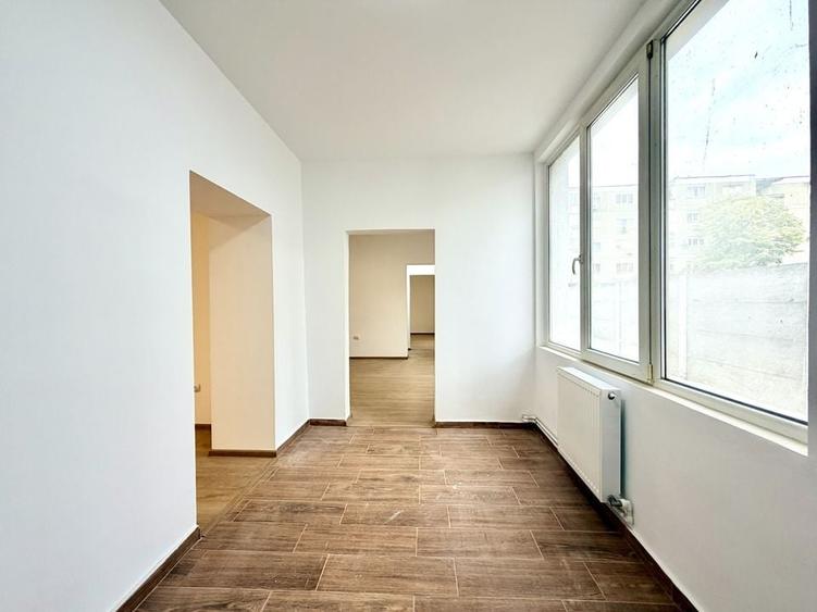 Spațiu comercial de închiriat – artera principală în nordul orașului. - 19