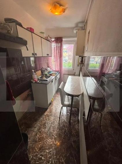 Apartament 3 camere, 2 dormitoare + living, centrala proprie - 9