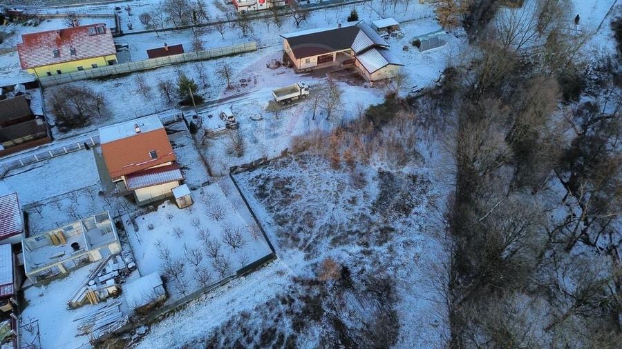 Teren 1,200mp si 400m2 cota drum Satu Nou de Jos / Strada Principala - 9