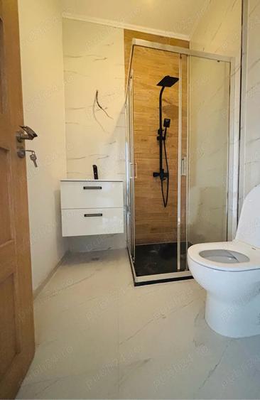 Inchiriez spatiu birouri - zona Crangasi - Regie - 3