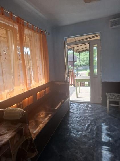 Casă cu 3 camere în Cuzăplac