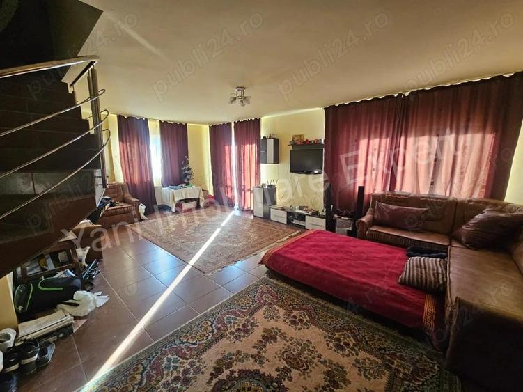 Casa + spa?iu comercial de vanzare in Curtea de Arge?. - 12