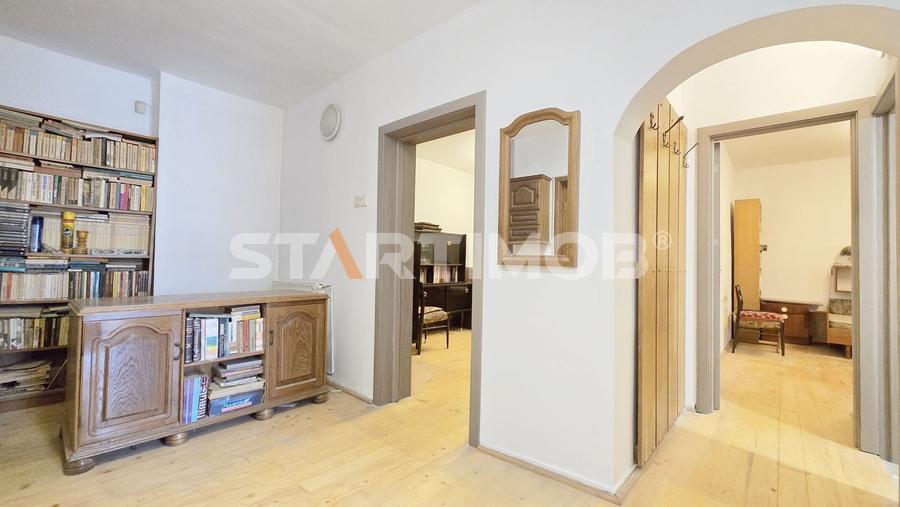 Apartament structura mare zona Racadau - 2