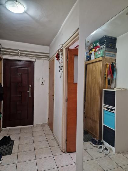 Vitan Mall - Apartament 3 camere - hol H - 2 bai - centrala termica - et4/8 - 5