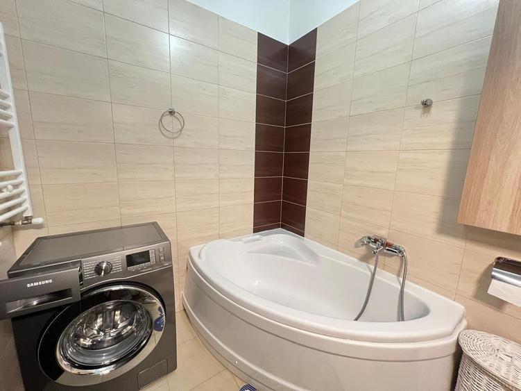 Apartament 3 Camere Rezervelor 54 Trattoria Roz Cafe Militari Residence - 10