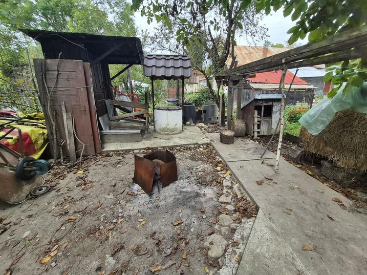 Vila 4 camere + teren 818 mp central Provita de Sus (lângă școală) - 34