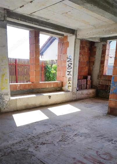 Teren plus casa in constructie la rosu Mosnita Veche - 2