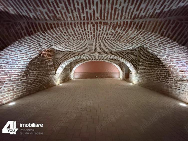 Casa S+P+M zona Ultracentrala la curte cu 2 vecini, recent renovata - 15