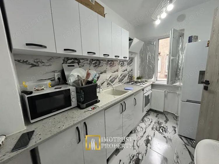 Apartament 3 camere de vanzare / schimb Pia?a Mica, ultracentral Ara - 2