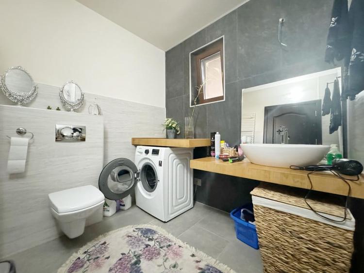 Casa tip duplex 4 camere, 135mp utili , P+Etaj, suprafata teren 400mp - Sag - 10